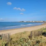 D'hotes A 2 Pas Des Plages
