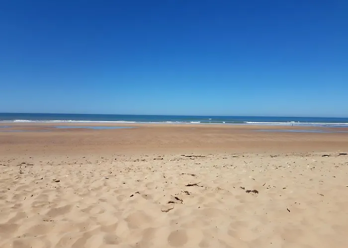 D'hotes A 2 Pas Des Plages 3*